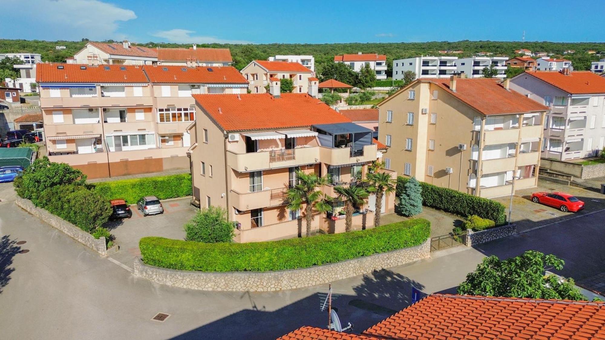 Malinska - Apartment Glavas Екстериор снимка